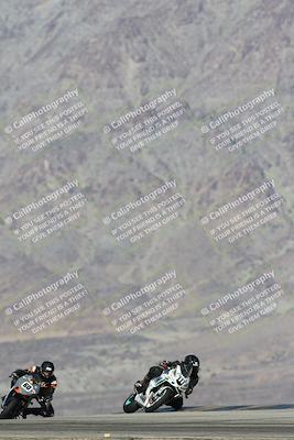 media/Dec-07-2025-CVMA (Sun) [[3e7d2de5dc]]/Race 7-Formula Lightweight Twins Shootout/